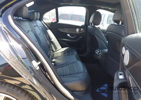 2019 Mercedes-Benz C 300 из США, поврежденный, VIN 55SWF8DB0KU306606